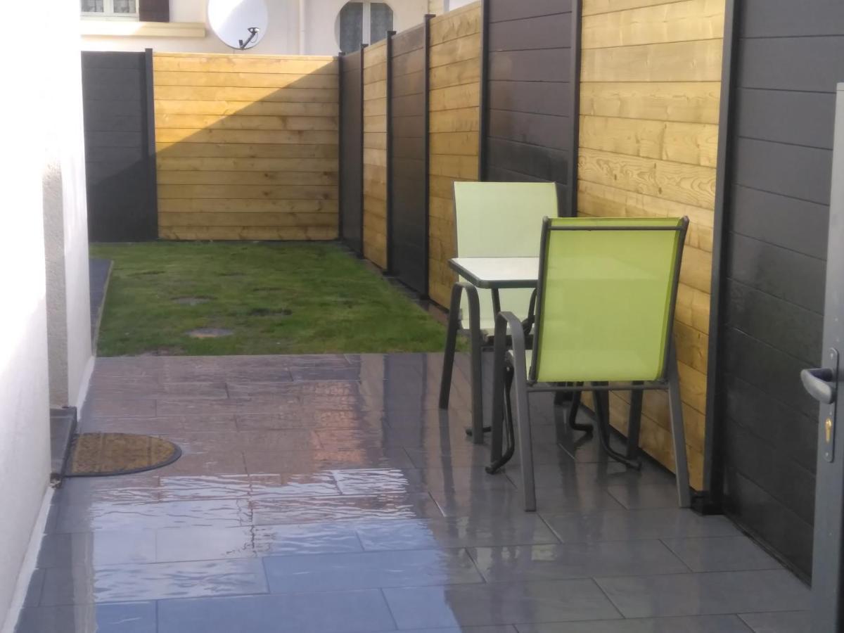 Vila Le Petit Poucet La Bourboule Exteriér fotografie